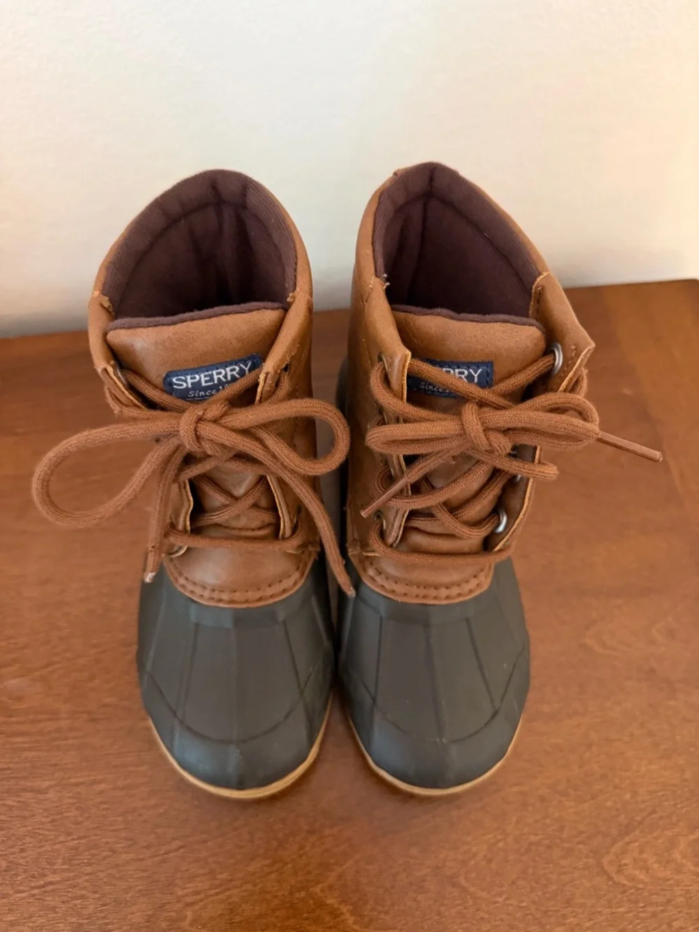Sperry Port Duck Boots Boys Size 11